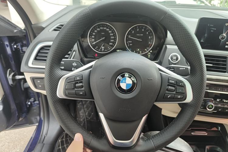 Used BMW 1 Series 2017 118i Design Package Model Steering Wheel