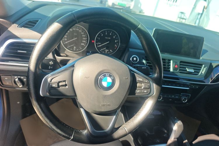 Used BMW 1 Series 2017 118i Design Package Model Steering Wheel