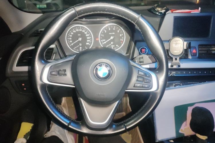 Used BMW 1 Series 2017 118i Fashion Model Steering Wheel