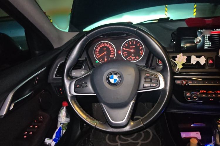 Used BMW 1 Series 2017 118i Design Package Model Steering Wheel