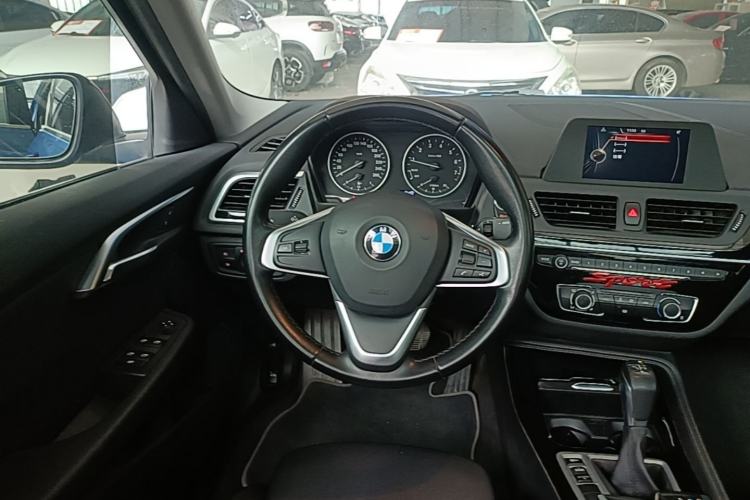 Used BMW 1 Series 2017 118i Sport Edition Steering Wheel