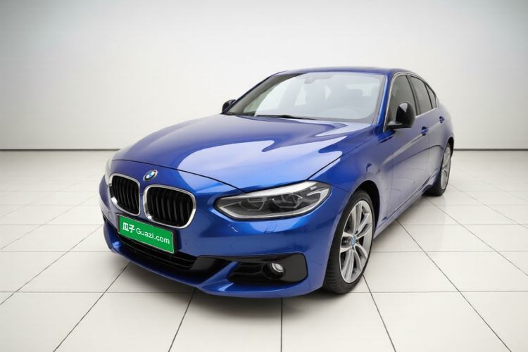 Used BMW 1 Series 2017 120i Design Package Model Guazi used car, China used car export, Used car for sale, Used BMW cars, Cheapest cars for sale