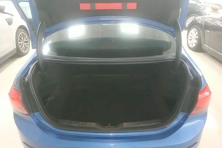 Used BMW 1 Series 2017 125i Sport Model Trunk
