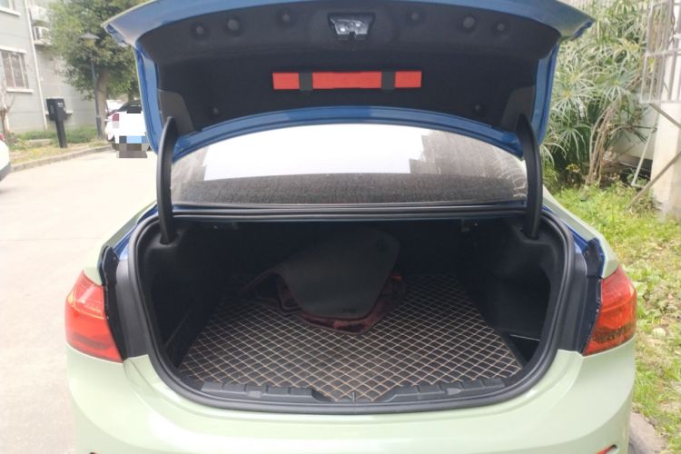 Used BMW 1 Series 2017 125i Sport Model Trunk