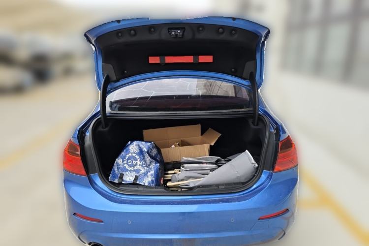 Used BMW 1 Series 2017 118i Fashion Model Trunk