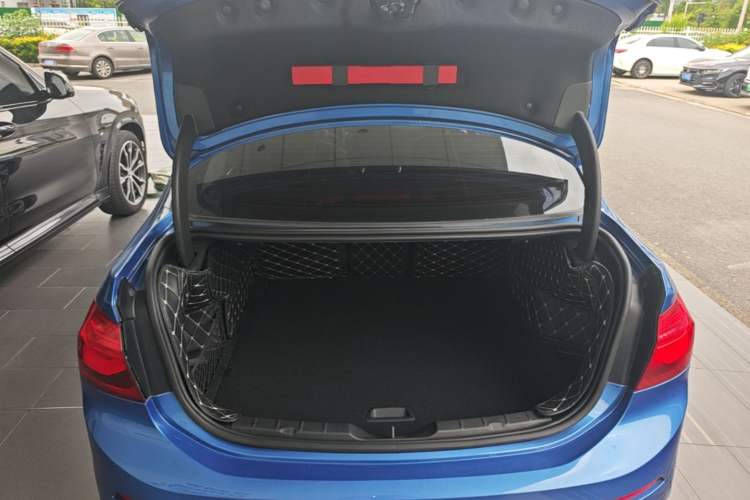 Used BMW 1 Series 2017 118i Design Package Model Trunk