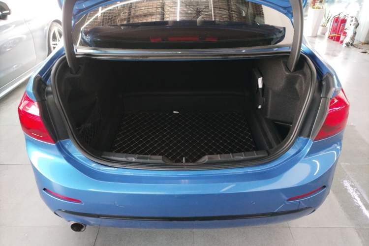 Used BMW 1 Series 2017 118i Sport Edition Trunk
