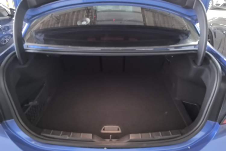 Used BMW 1 Series 2017 120i Design Package Model Trunk