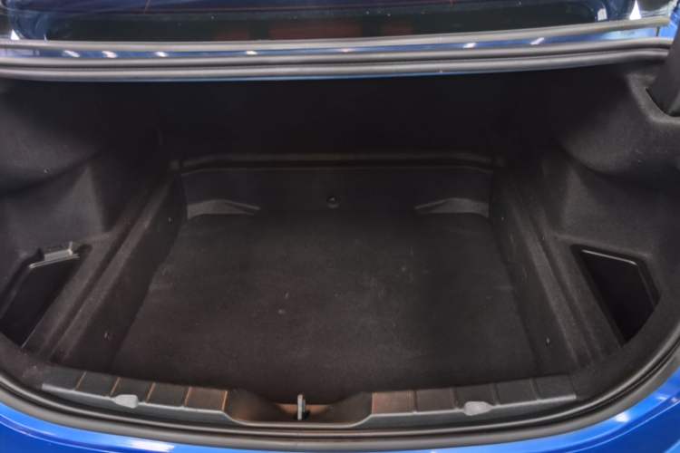 Used BMW 1 Series 2017 118i Fashion Model Trunk