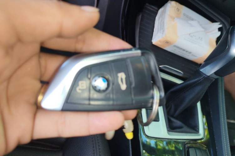 Used BMW 1 Series 2017 118i Sport Edition Vehicle Key