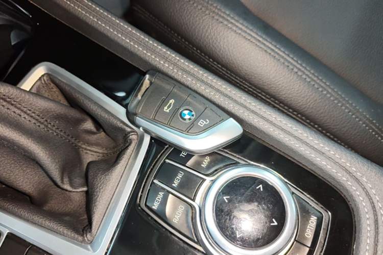 Used BMW 1 Series 2017 118i Design Package Model Vehicle Key
