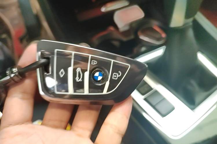 Used BMW 1 Series 2017 118i Sport Edition Vehicle Key