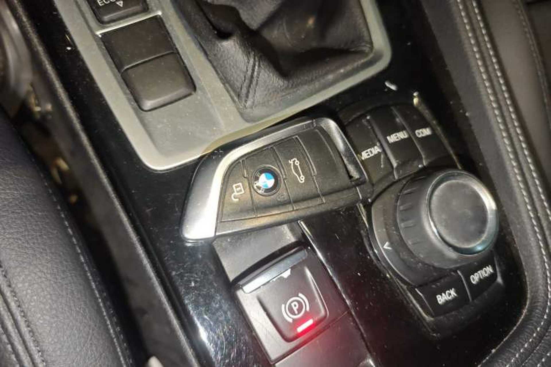 Used BMW 1 Series 2017 118i Sport Edition Vehicle Key