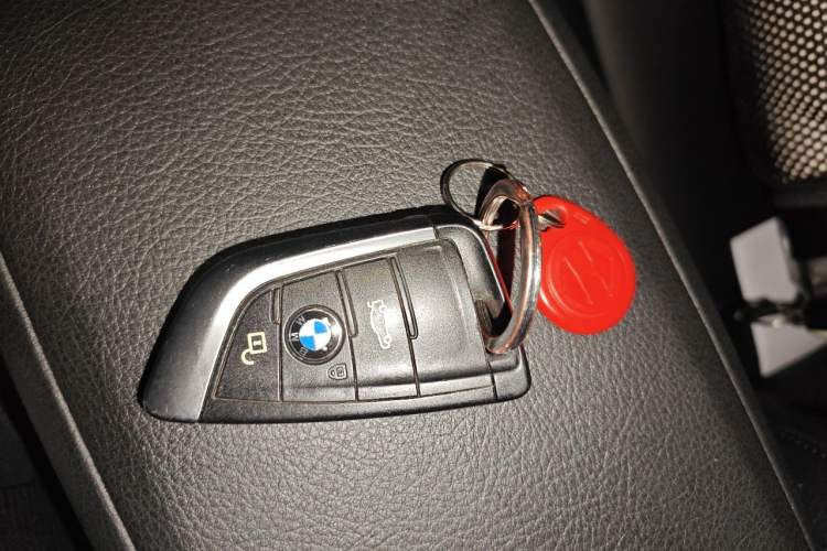 Used BMW 1 Series 2017 118i Sport Edition Vehicle Key