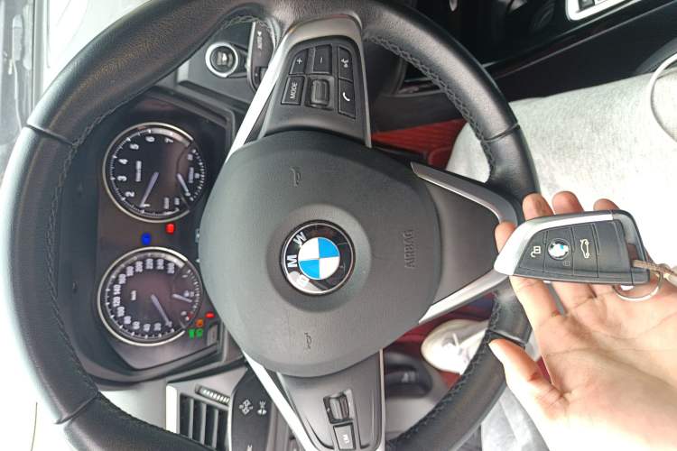 Used BMW 1 Series 2017 118i Sport Edition Vehicle Key