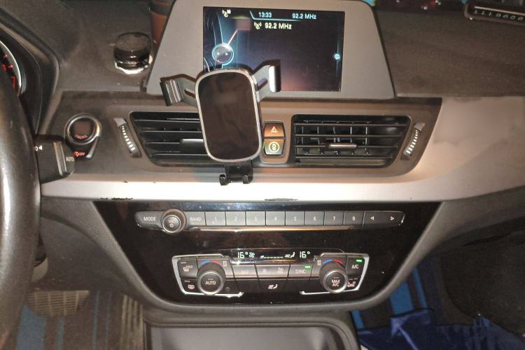 Used BMW 1 Series 2017 120i Design Package Model Audio And AC Panel