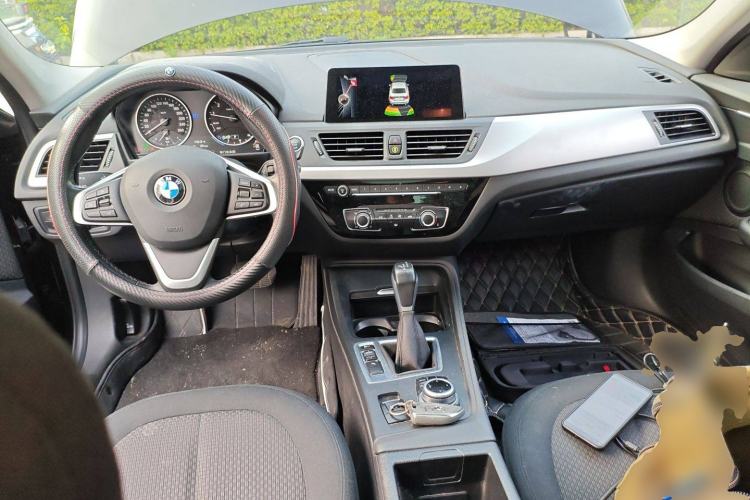 Used BMW 1 Series 2017 118i Fashion Model Center Console