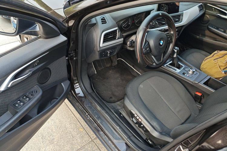 Used BMW 1 Series 2017 118i Fashion Model Driver Seat