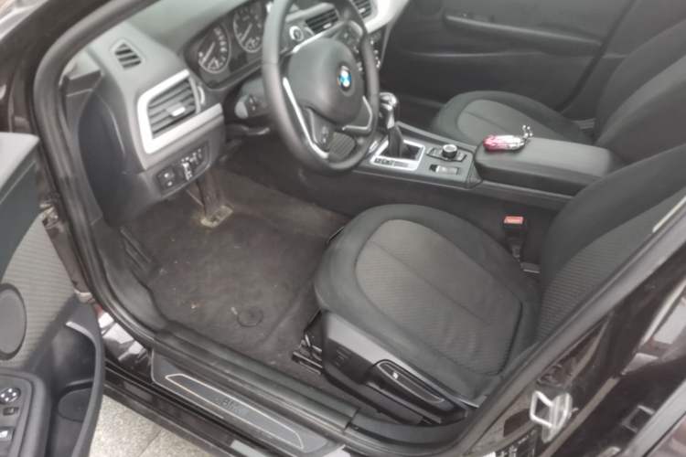 Used BMW 1 Series 2017 118i Fashion Model Driver Seat