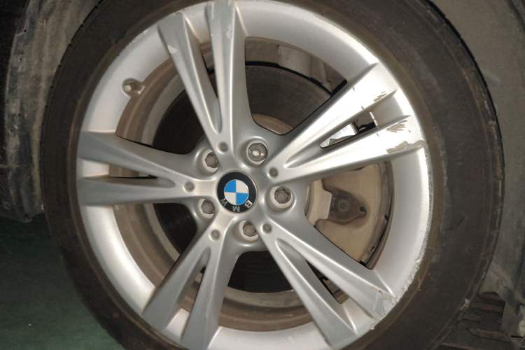 Used BMW 1 Series 2017 120i Design Package Model Exterior 7