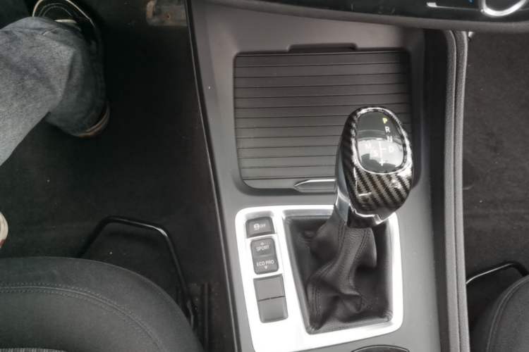 Used BMW 1 Series 2017 118i Fashion Model Gear Lever