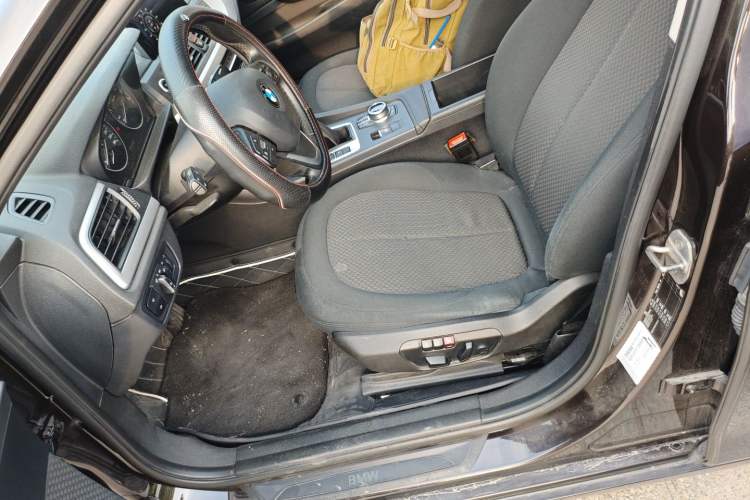 Used BMW 1 Series 2017 118i Fashion Model Left Front Seat