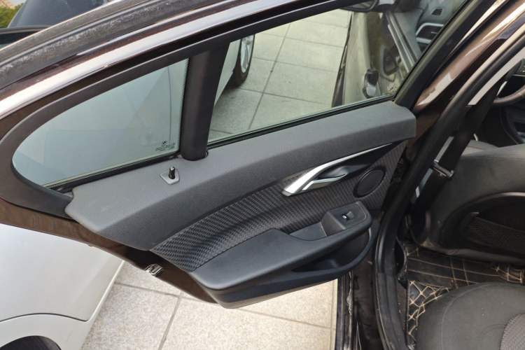 Used BMW 1 Series 2017 118i Fashion Model Left Rear Door Interior