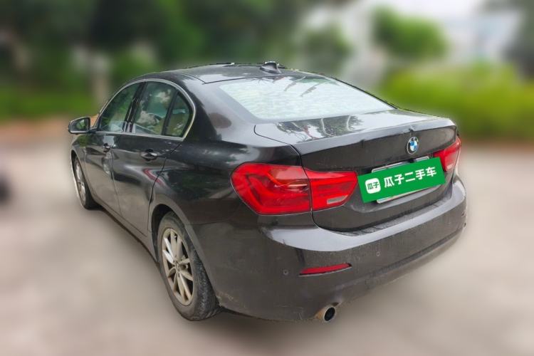Used BMW 1 Series 2017 118i Fashion Model Rear Left 45 Deg