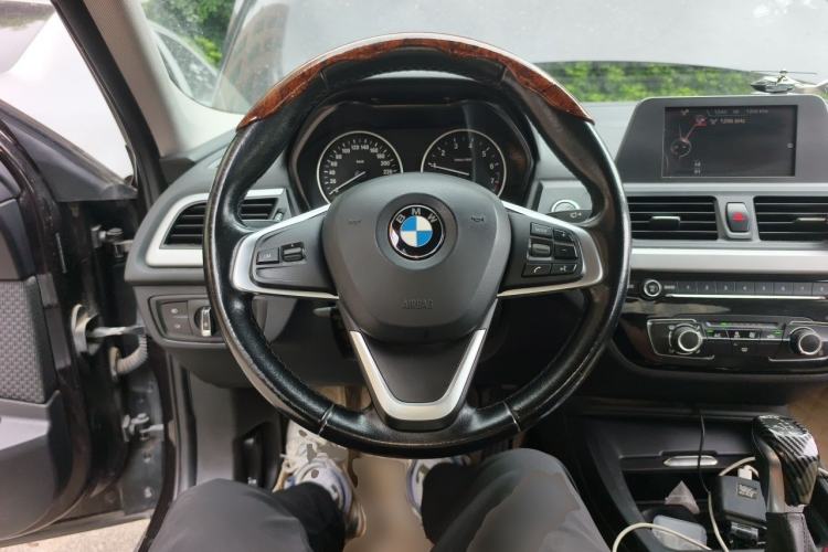 Used BMW 1 Series 2017 118i Fashion Model Steering Wheel