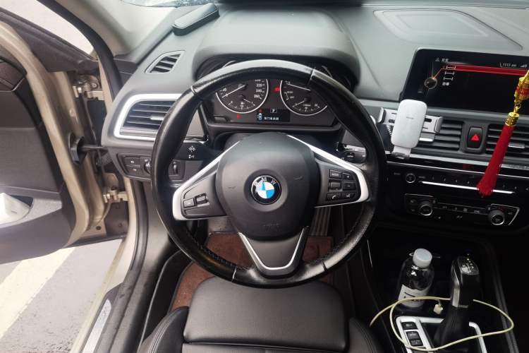 Used BMW 1 Series 2017 118i Design Package Model Steering Wheel