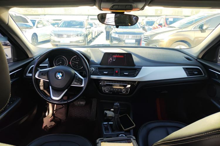 Used BMW 1 Series 2017 118i Fashion Model Interior 2
