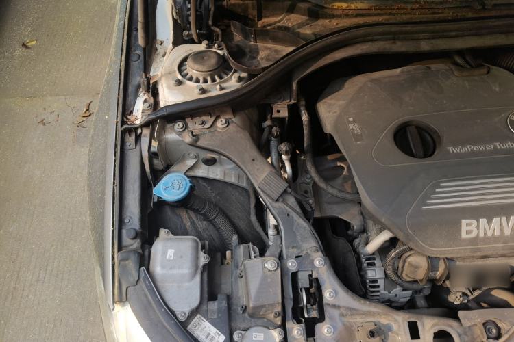 Used BMW 1 Series 2017 118i Sport Edition Engine Bay Right