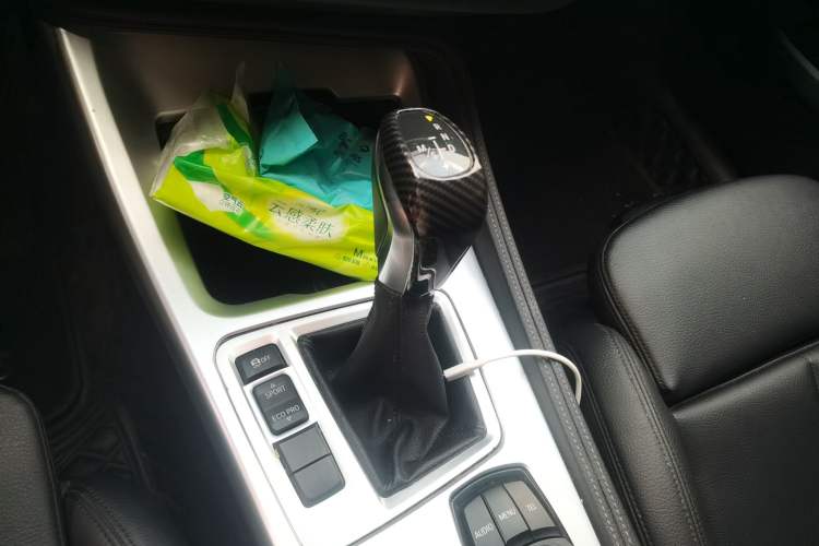 Used BMW 1 Series 2017 118i Sport Edition Gear Lever