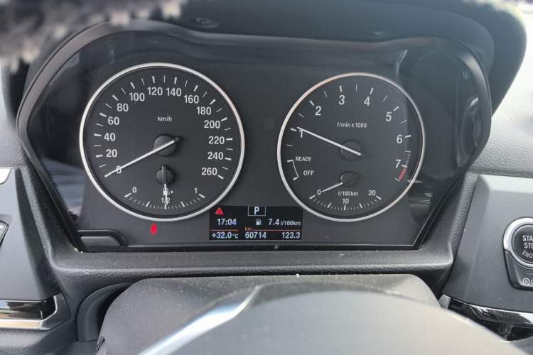 Used BMW 1 Series 2017 118i Sport Edition Instrument Cluster