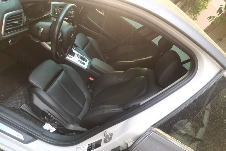 Used BMW 1 Series 2017 118i Sport Edition Left Front Seat