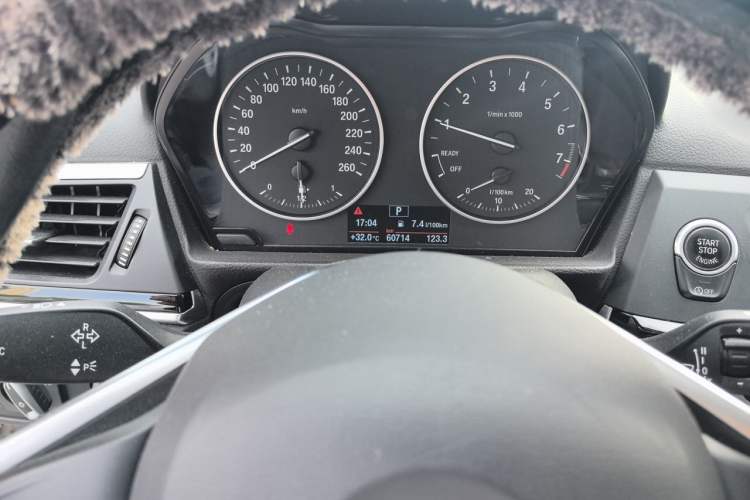 Used BMW 1 Series 2017 118i Sport Edition Odometer Close Up
