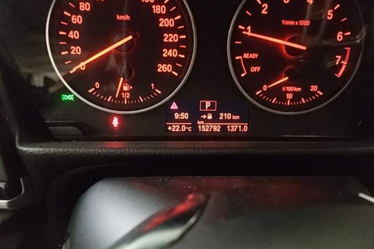 Used BMW 1 Series 2017 118i Sport Edition Odometer Close Up