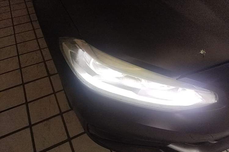 Used BMW 1 Series 2017 118i Sport Edition Right Front Headlight