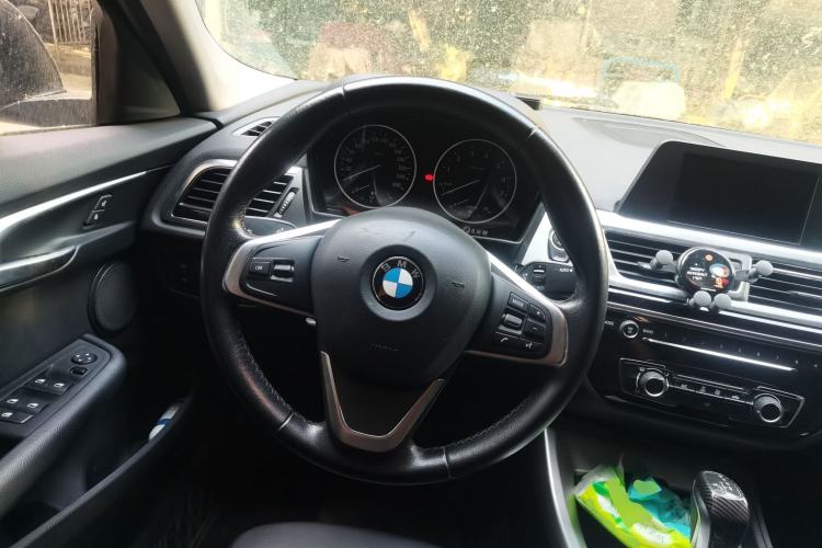 Used BMW 1 Series 2017 118i Sport Edition Steering Wheel