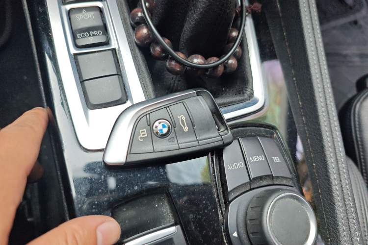 Used BMW 1 Series 2017 118i Sport Edition Vehicle Key