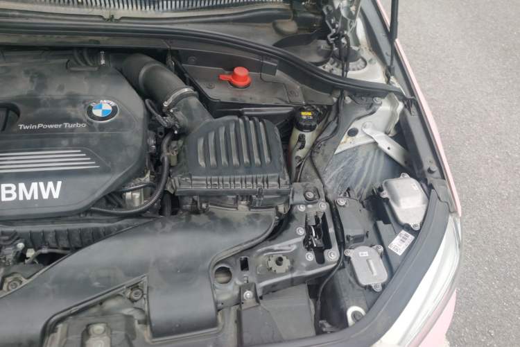 Used BMW 1 Series 2017 118i Sport Edition Engine Bay Left
