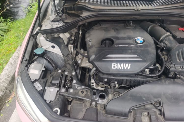Used BMW 1 Series 2017 118i Sport Edition Engine Bay Right