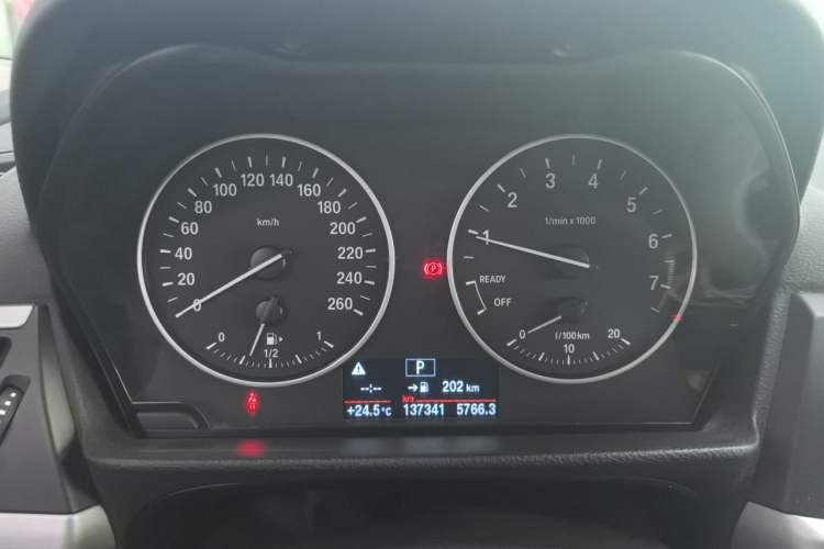Used BMW 1 Series 2017 118i Fashion Model Instrument Cluster