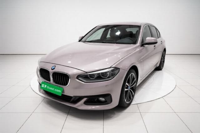 Ojetý BMW 1 Series 2017 118i Sport Edition