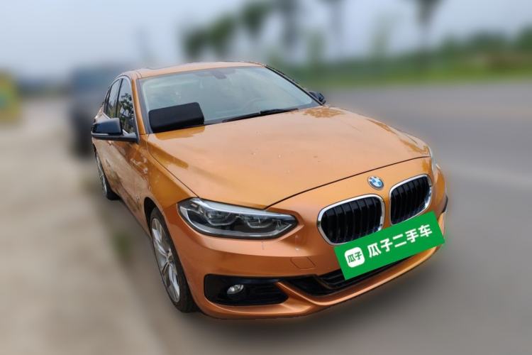 Used BMW 1 Series 2017 120i Design Package Model Front Right 45 Deg