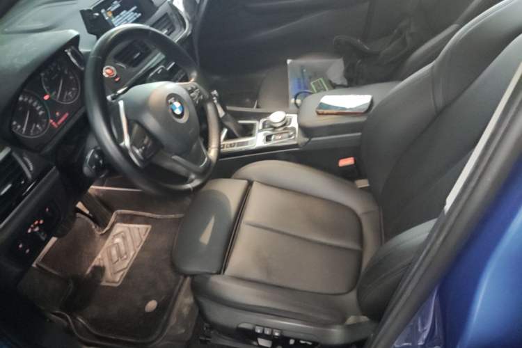 Used BMW 1 Series 2017 118i Sport Edition Left Front Seat