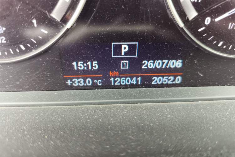 Used BMW 1 Series 2017 118i Fashion Model Odometer Close Up