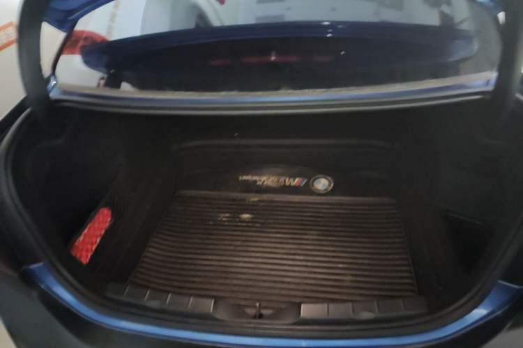 Used BMW 1 Series 2017 118i Sport Edition Trunk