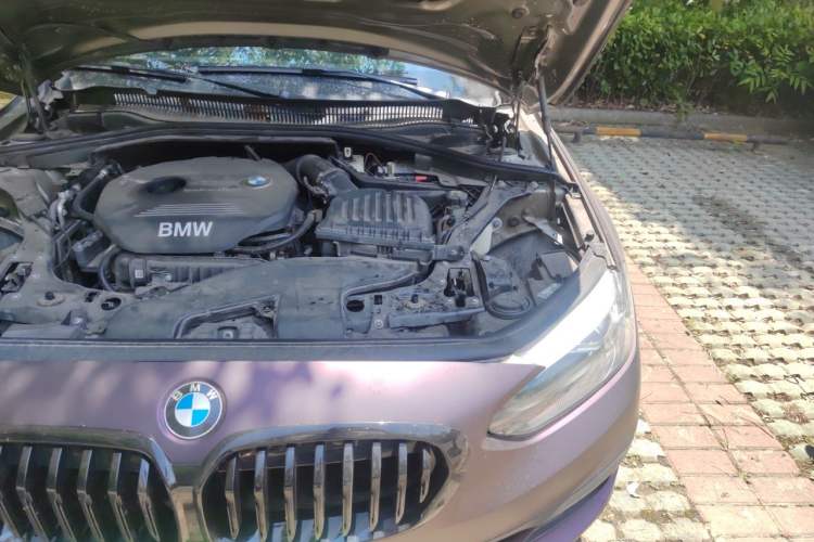 Used BMW 1 Series 2017 118i Fashion Model Engine Bay Left
