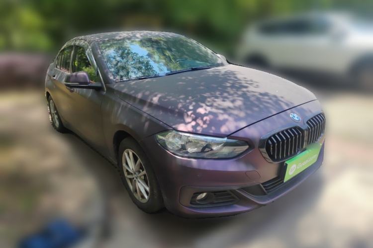 Used BMW 1 Series 2017 118i Fashion Model Front Right 45 Deg